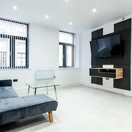 1 Bed Flat In Bradford, Perfect For Your Apartment